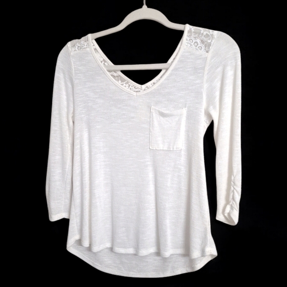 Belle Du Jour Tops - Belle du jour medium top 3/4 sleeve with lace back